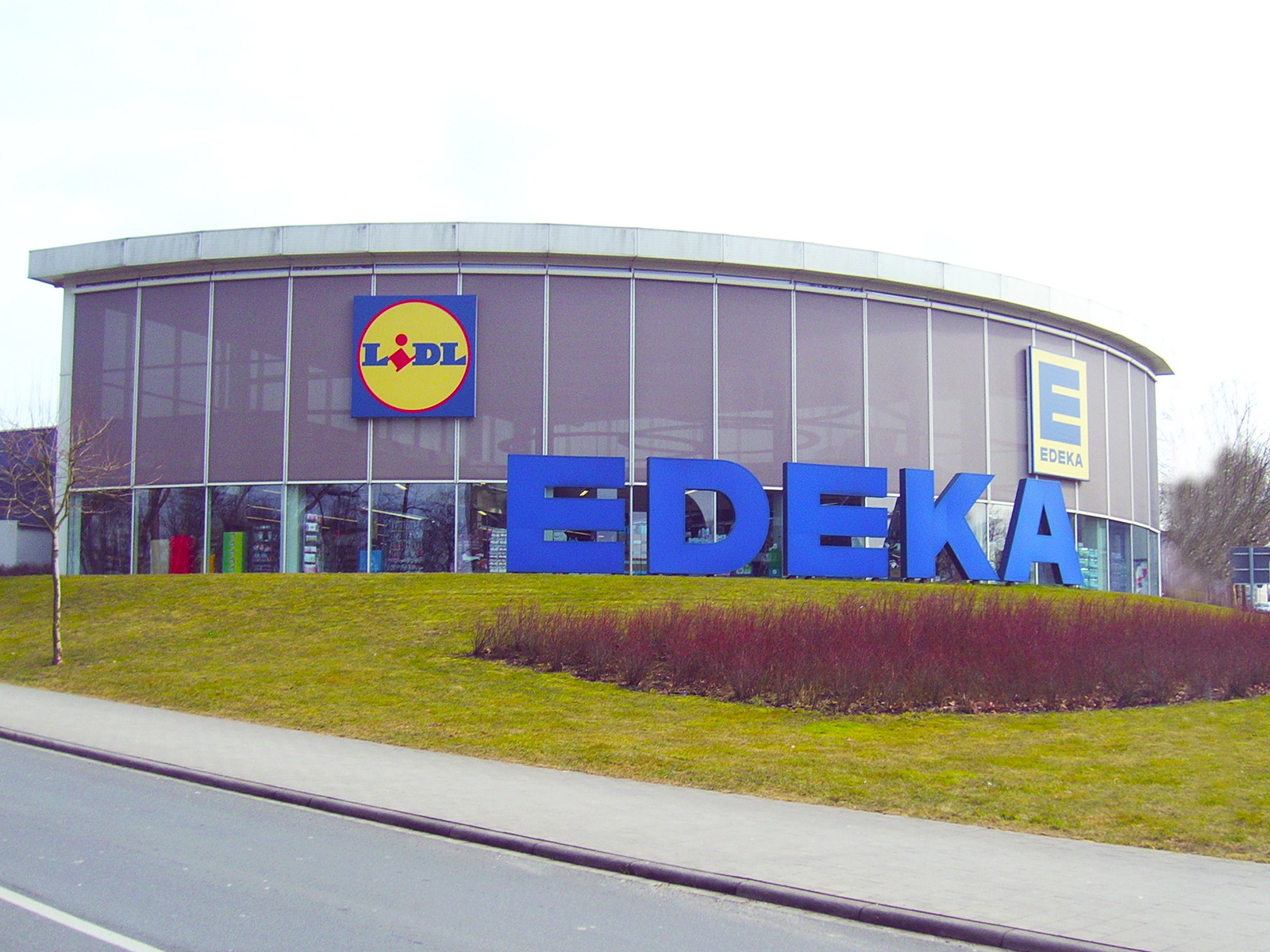 EDEKA - Lidl (Innenanstriche, Fassadenanstriche)